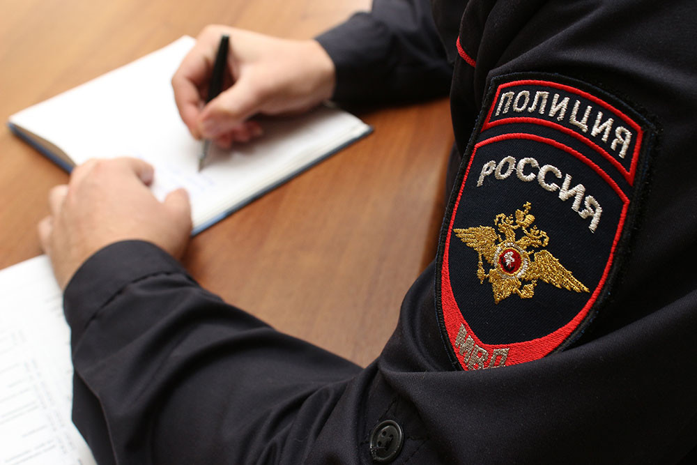 В Кировском округе возбуждено уголовное дело по факту причинения телесных повреждений гражданину.