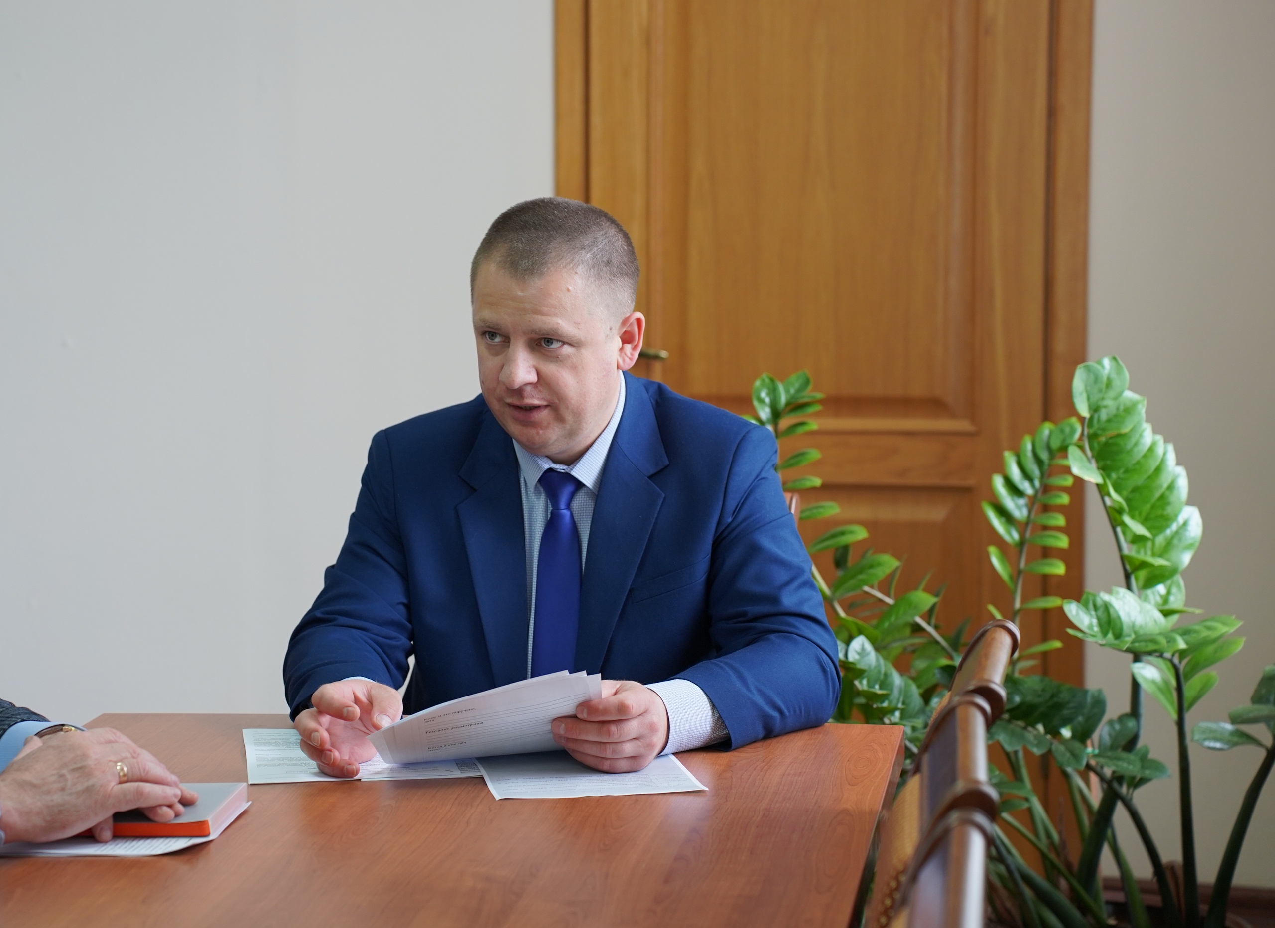 17 июля 2025 года в 11:00 проведет приём граждан по личным вопросам Тарануха Денис Александрович.