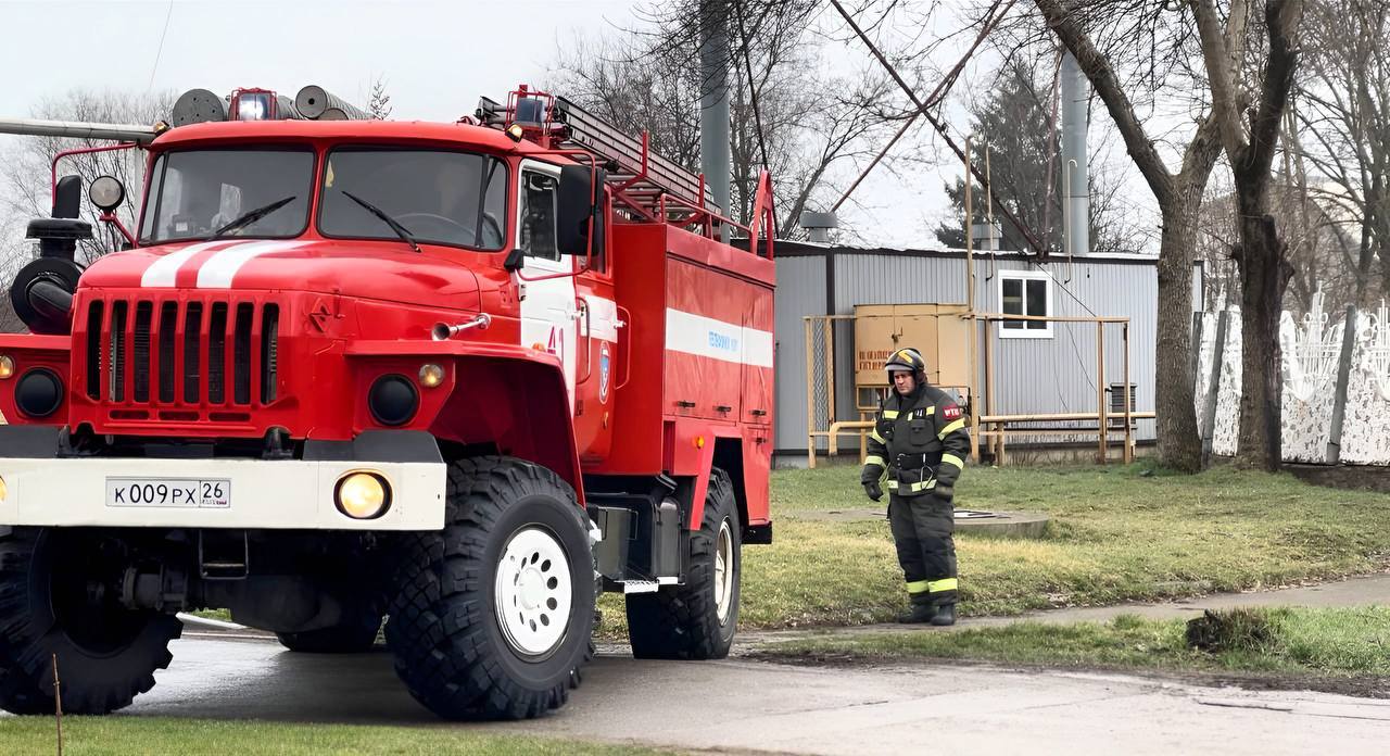 Объектовая тренировка по пожарной безопасности проведена в городе Новопавловске.