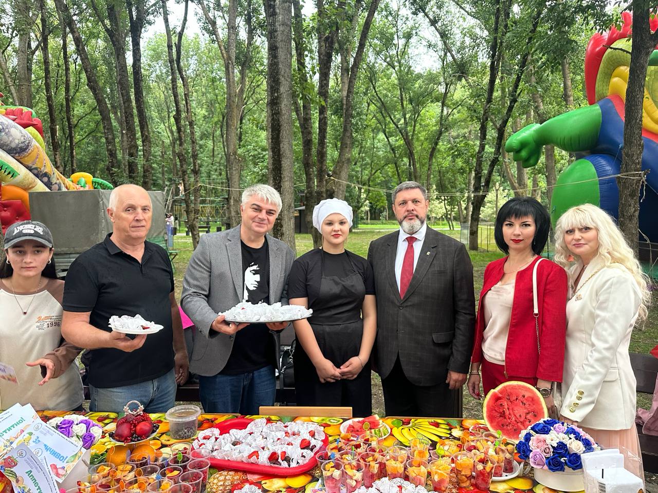Вячеслав Сергеевич Коршун, министр молодежной политики Ставропольского края, поддержал все инициативы молодежи и принял участие в мероприятиях, организованных нашими талантливыми студентами..