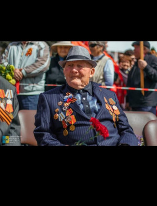 Зуев Олег Алексеевич.